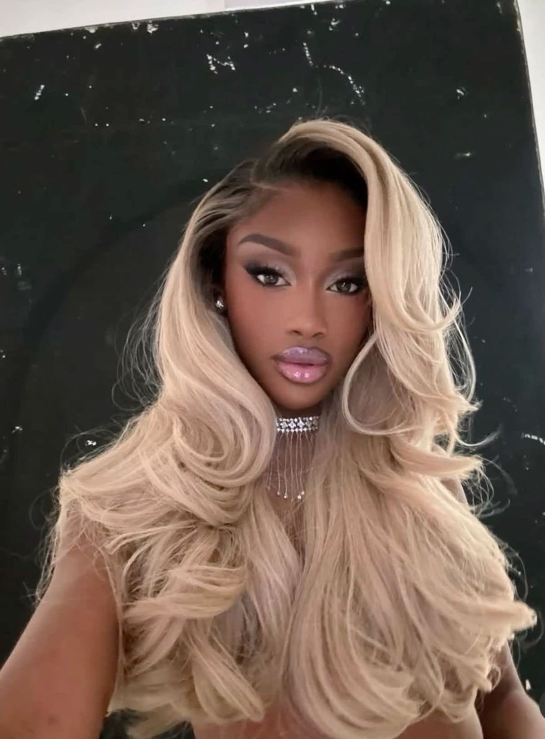Blonde Frontal Wig – House of Ayira